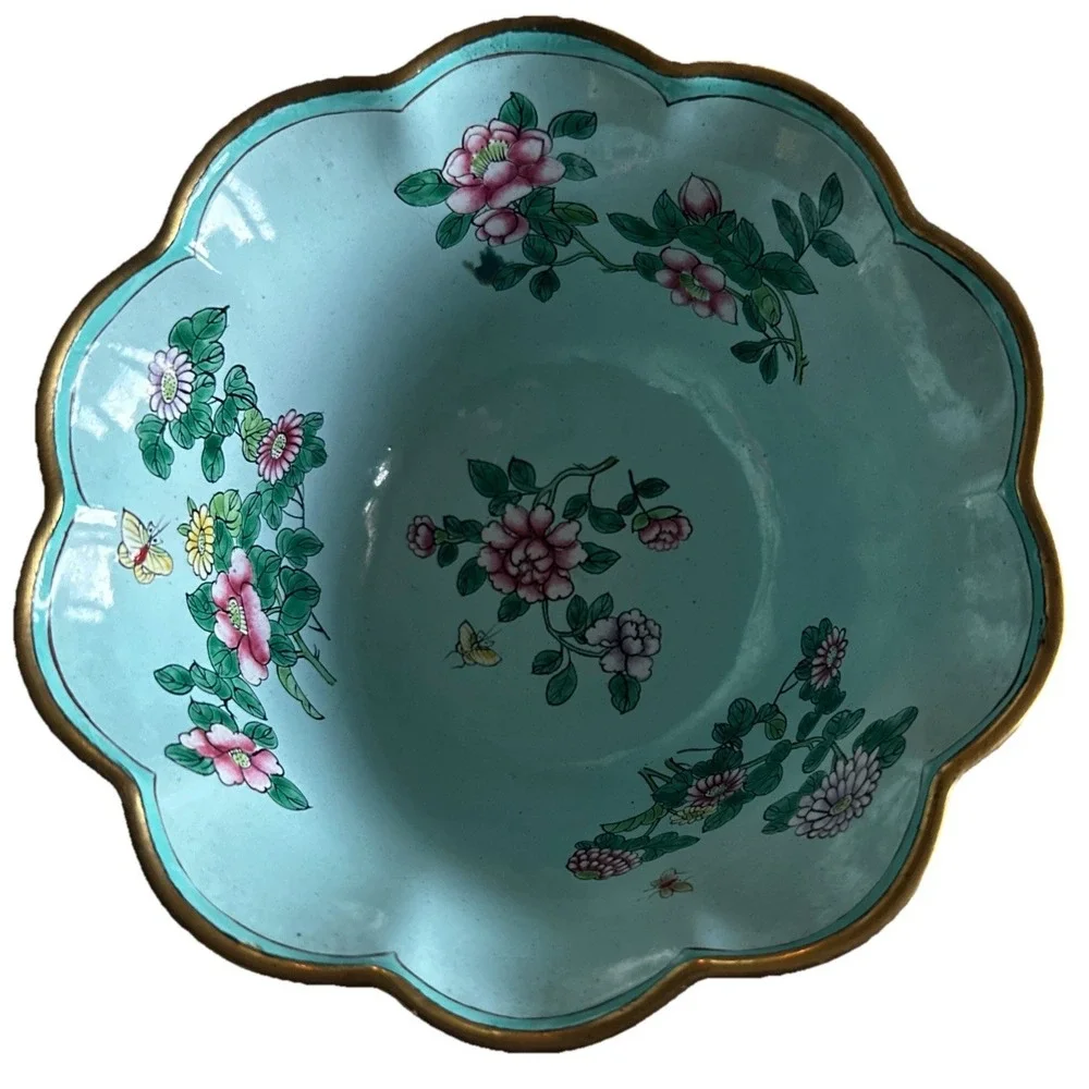 Antique Chinese Cloisonne Canton Enamel Bowl Famille Rose Scalloped